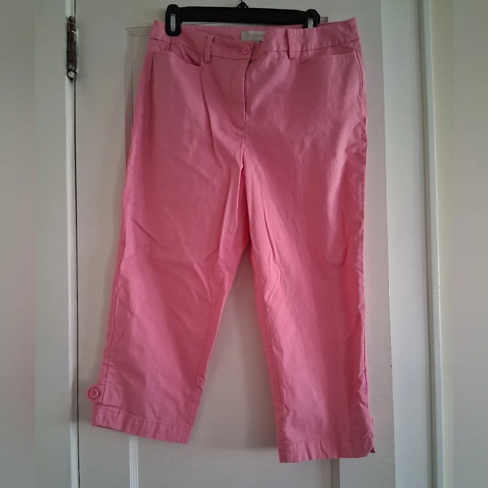 Talbots Cropped Pink Button-Hem Capris - Picture 2 of 8